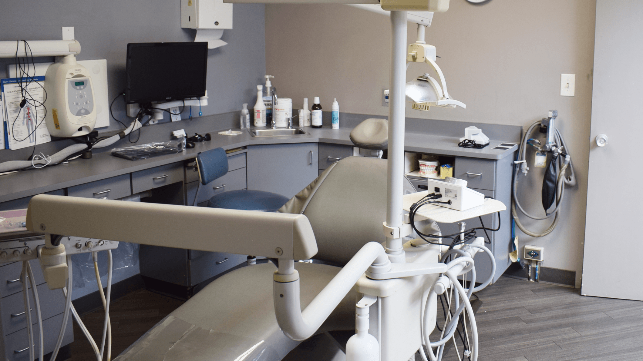 Dr. Wong greeting a patient in his Palo Alto office