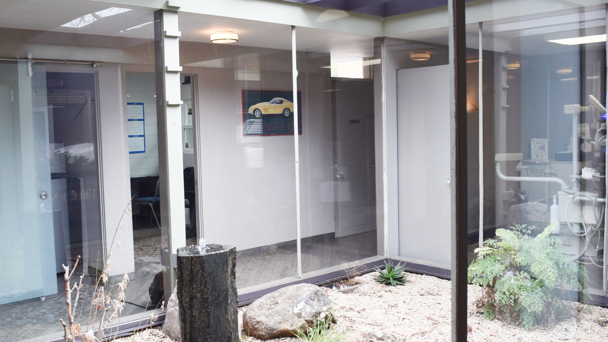 How Long Does Teeth Whitening Last? A Dentist’s Guide for Palo Alto Patients